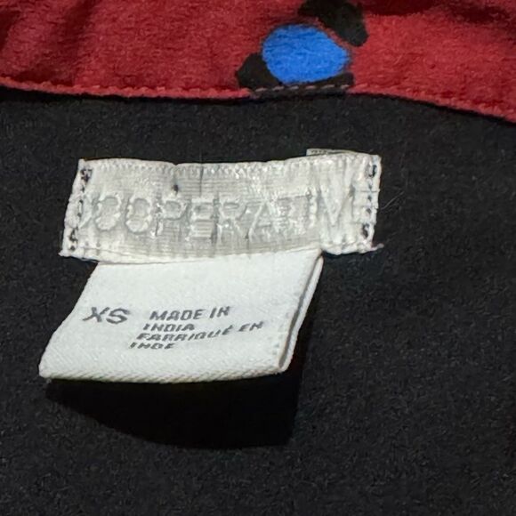 Urban Outfitters Cooperative Sleeveless Patterned Bib Blouse Women’s XS - Picture 6 of 7